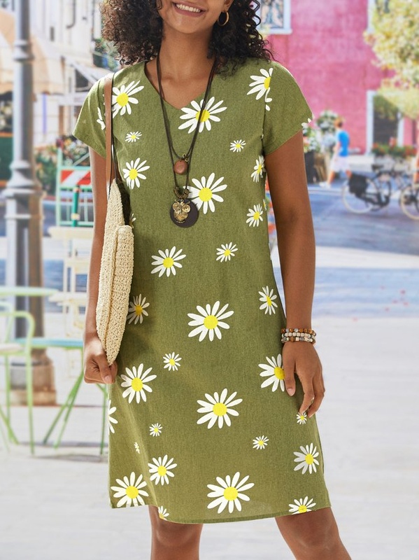 Casual vintage V neck short sleeved daisy Handmade Dress