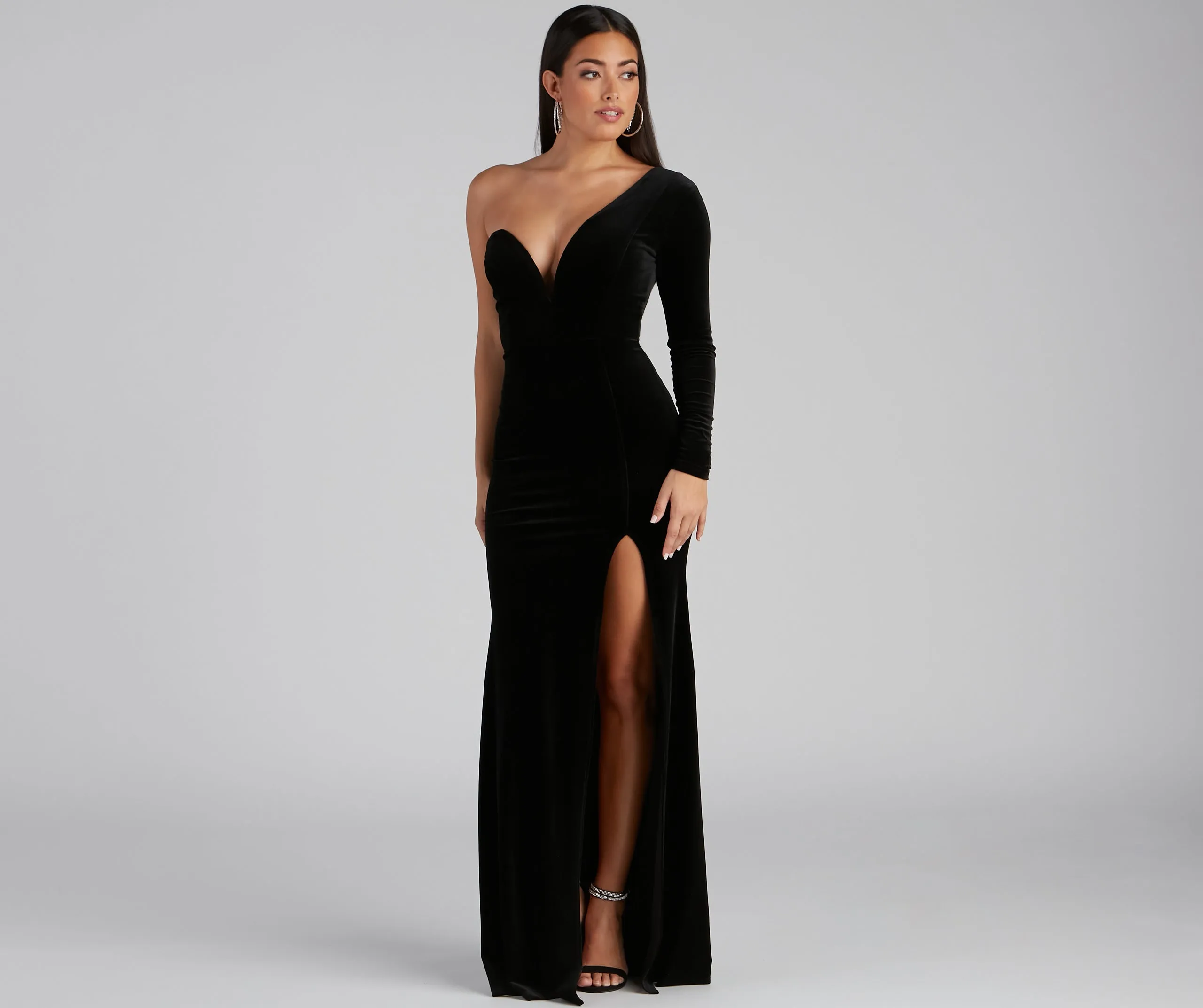 Long Sleeve Formal Black Dresses
